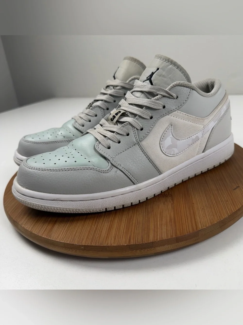 Air Jordan 1 Low Retro “White Camo” Men’s Shoes